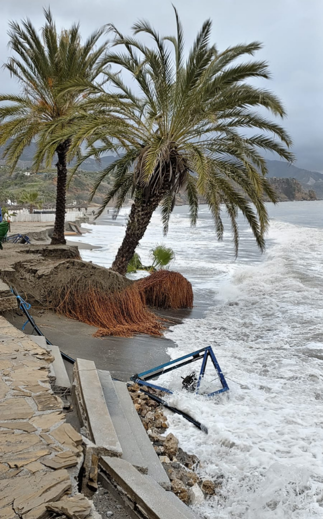 Playa Burriana, Nerja (צילום: Frank Veit)