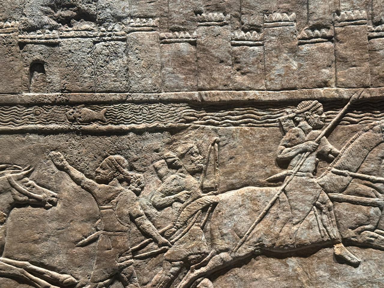 מתוך התערוכה "אני אשורבניפל", קיישה פורום מדריד (צילום: מיכל בן-סעיד מרון)